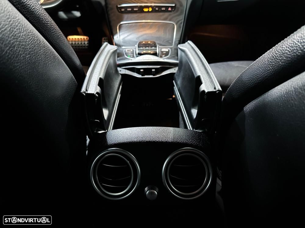 Mercedes-Benz C 200 Cabrio 9G-Tronic AMG Line - 27