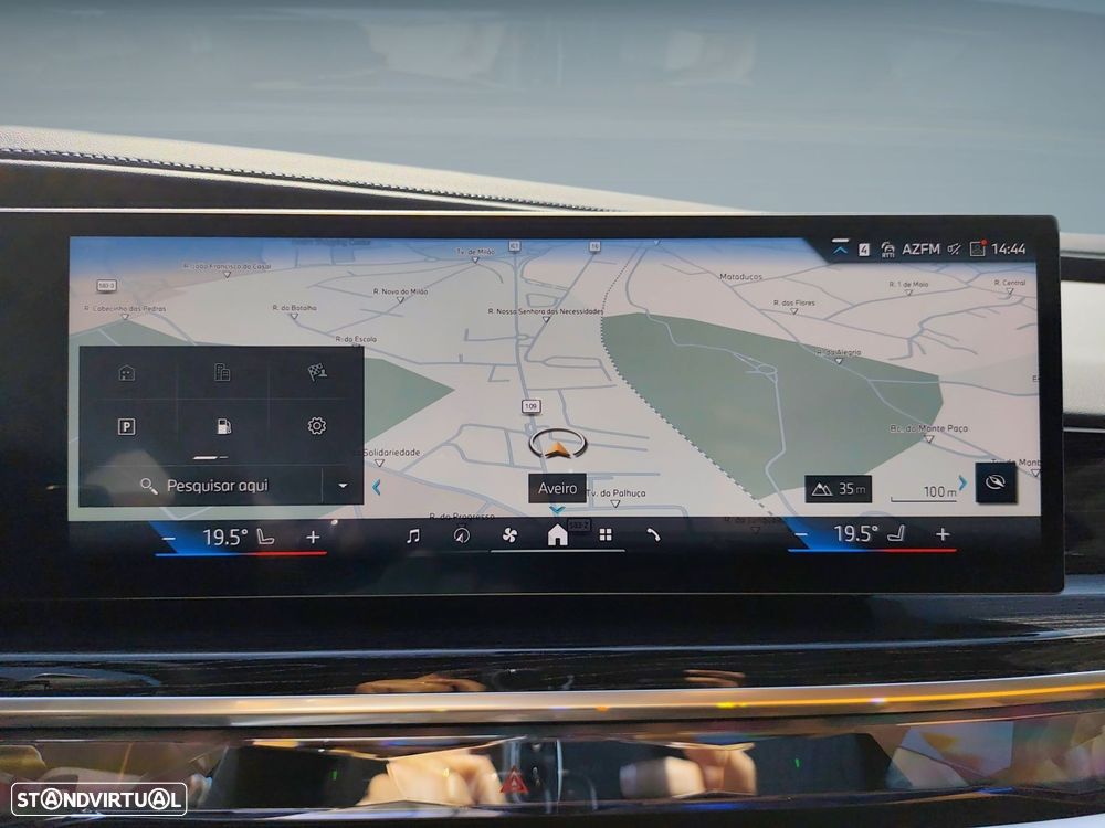 BMW 750 750e xDrive Pack Desportivo M - 35