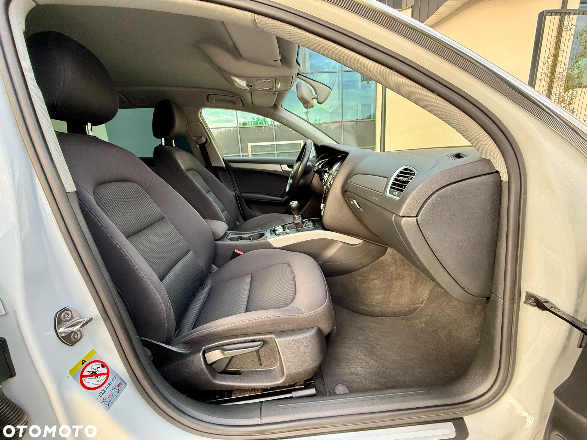 Audi A4 Avant 2.0 TDI - 24