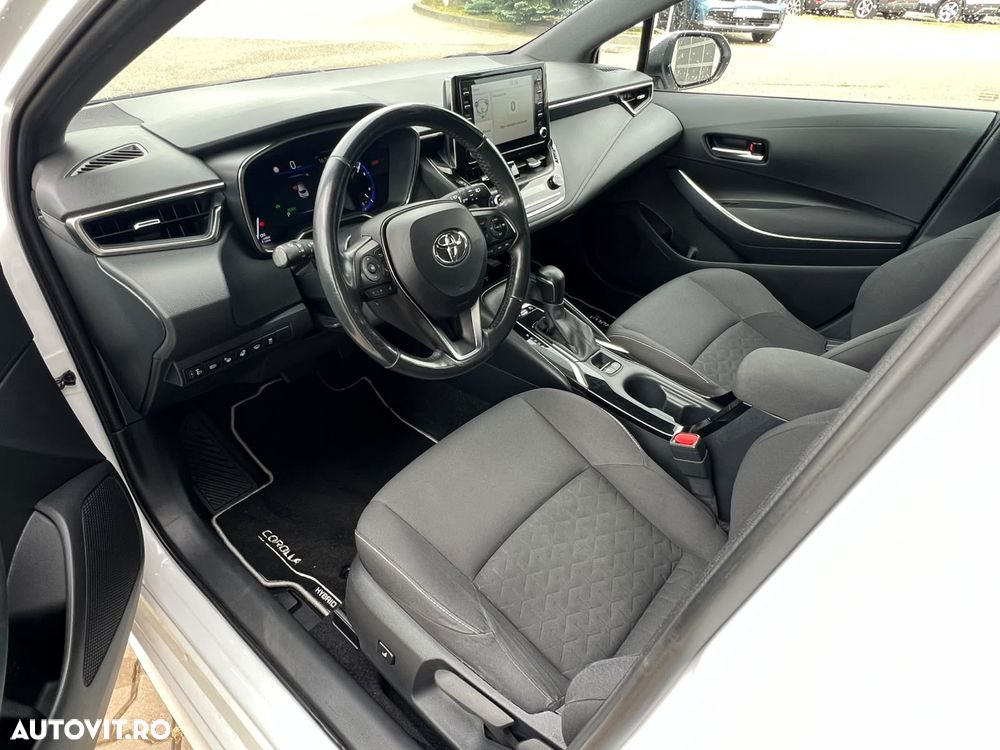 Toyota Corolla 1.8 HSD Dynamic - 12