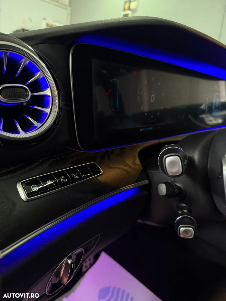 Mercedes-Benz E 220 d - 11