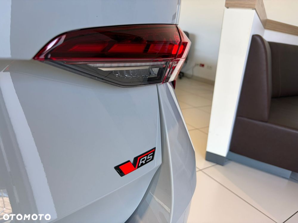 Skoda Octavia 2.0 TSI RS DSG - 9