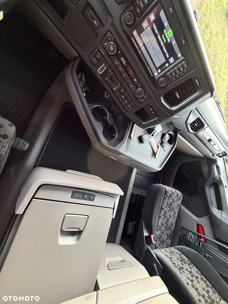 Scania R540 full ADR z Niemiec Ledy nawigacja pełna historia kontrakt Scania - 32