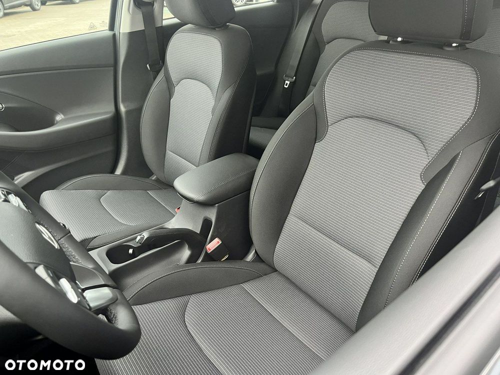 Hyundai i30 - 21