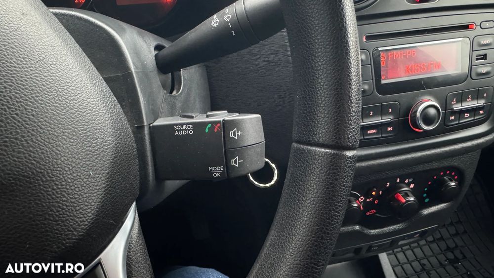 Dacia Dokker 1.6 102 CP Laureate - 10