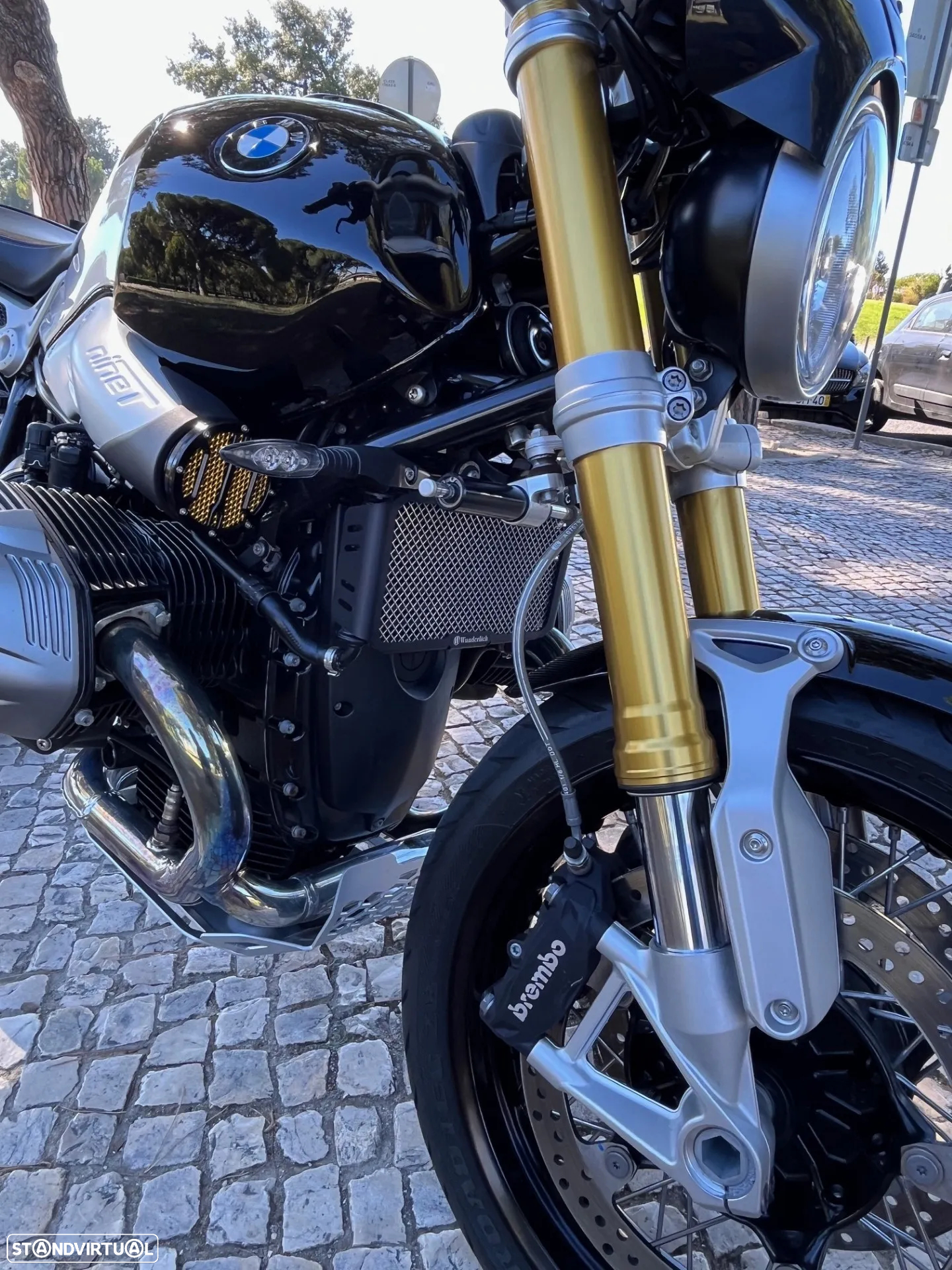 BMW R nineT - 6