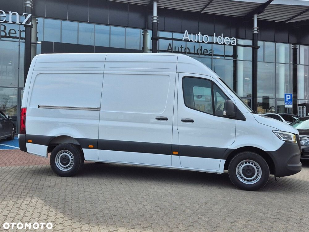 Mercedes-Benz Sprinter Sprinter - 4