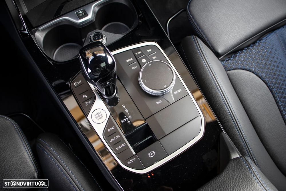 BMW M135i xDrive - 43