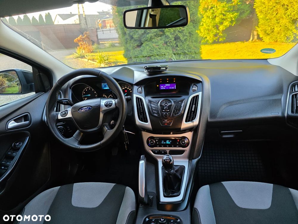 Ford Focus Turnier 1.6 Ti-VCT Titanium - 8