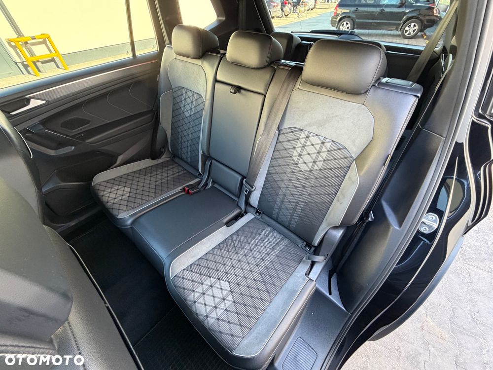 Volkswagen Tiguan Allspace 2.0 TDI 4Mot R-Line DSG - 18