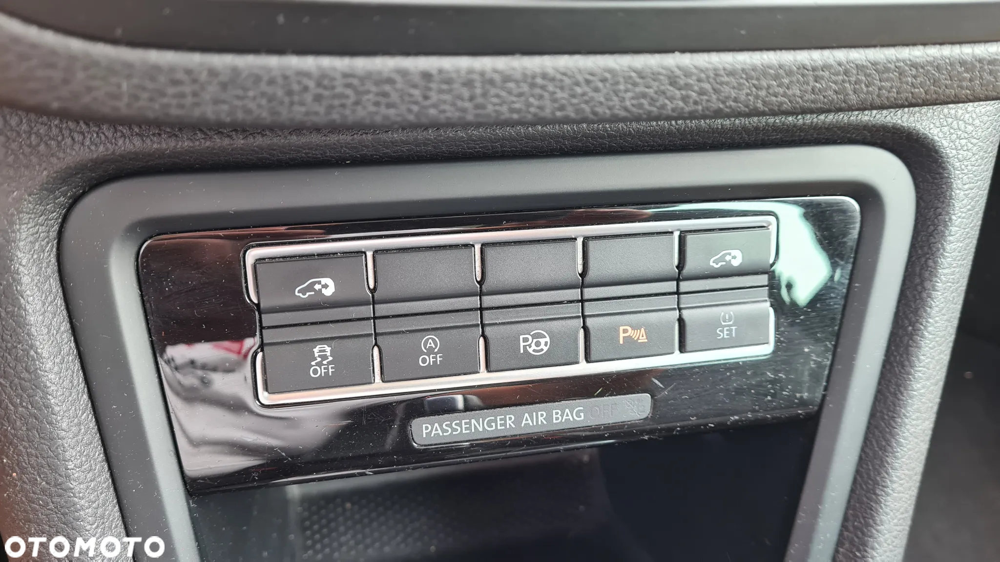 Volkswagen Sharan - 11