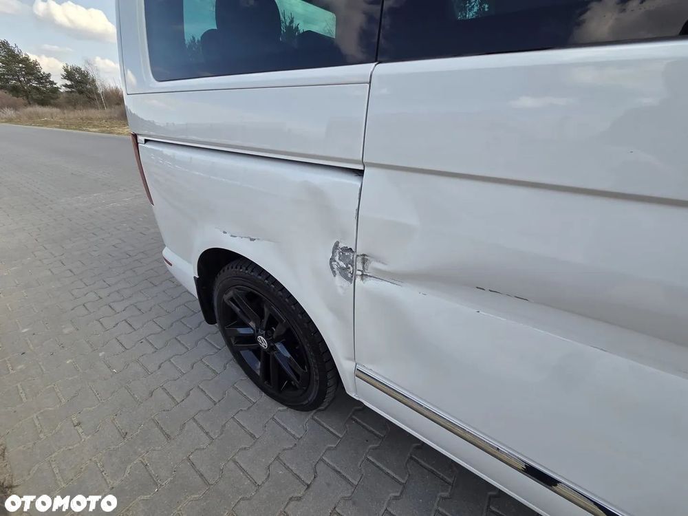 Volkswagen Multivan - 14