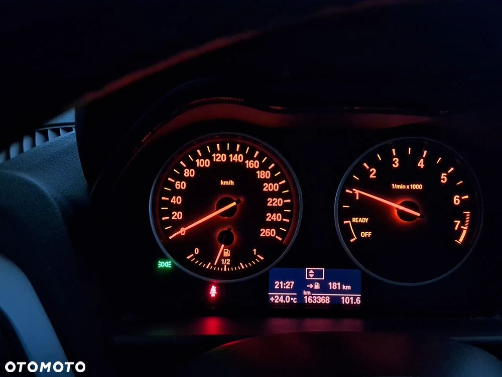 BMW Seria 1 116i - 16