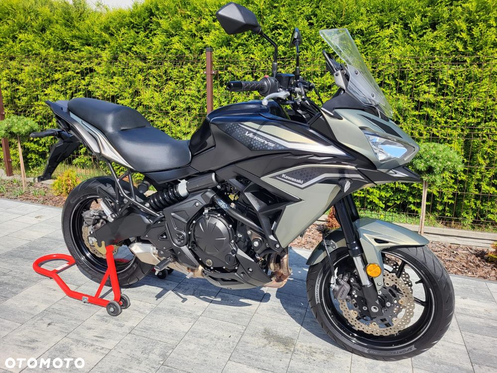 Kawasaki Versys 650 - 11