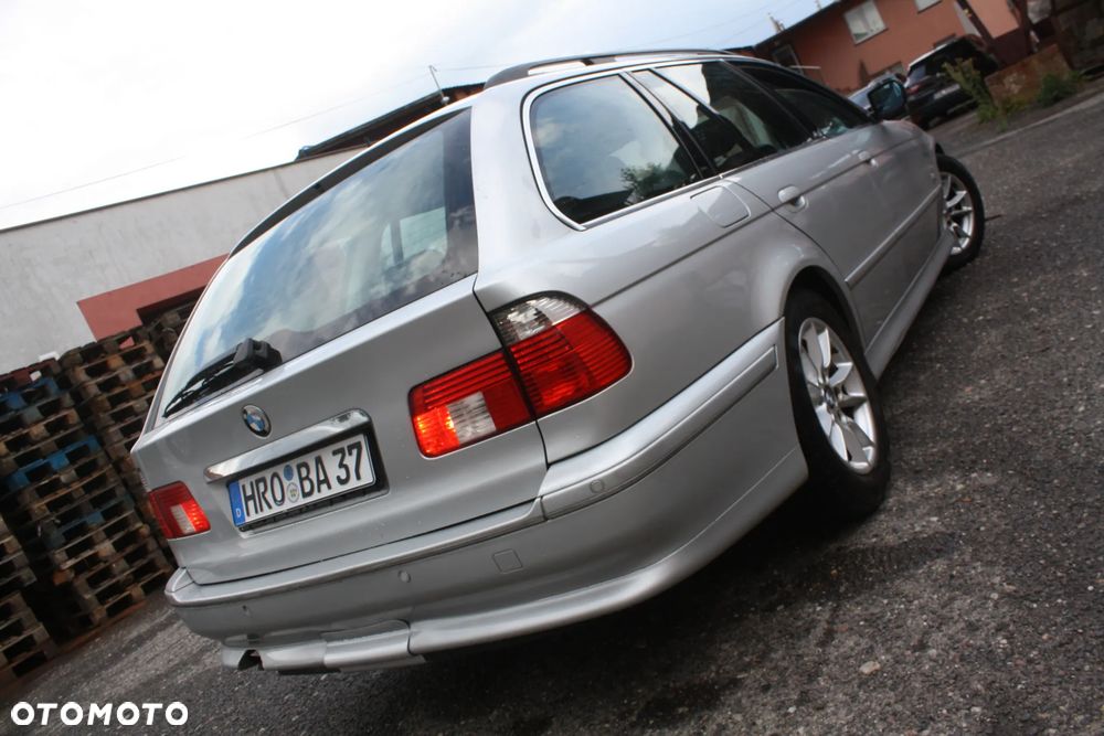 BMW Seria 5 - 10