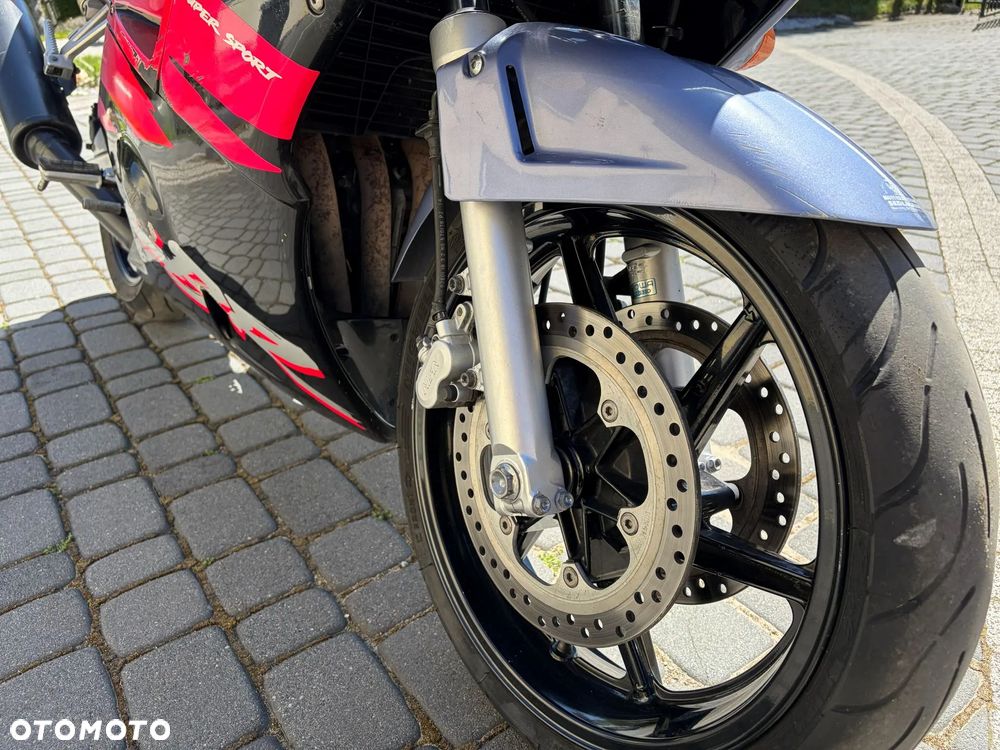 Honda CBR - 8