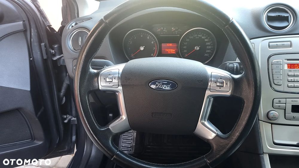 Ford Mondeo 2.0 Trend - 7