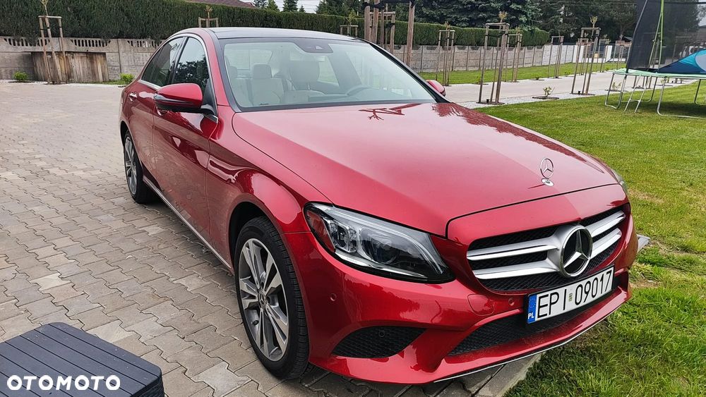 Mercedes-Benz Klasa C 300 4MATIC 9G-TRONIC - 2