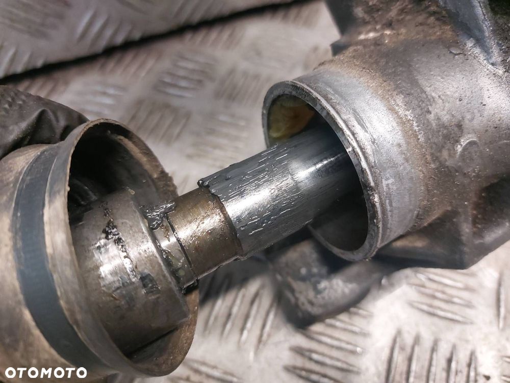 MAGLOWNICA PRZEKŁADNIA KIEROWNICZADO REGENERACJI VOLVO V50 I 34013131 - 3