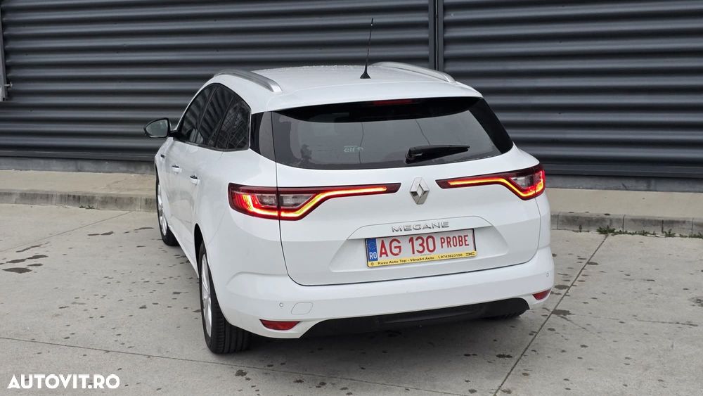 Renault Megane TCe 140 GPF EDC Techno - 3