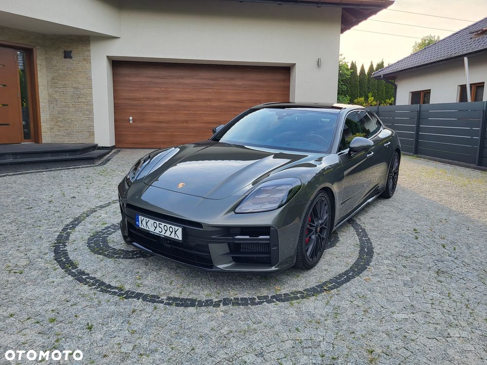 Porsche Panamera - 16