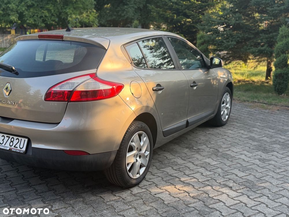 Renault Megane - 8
