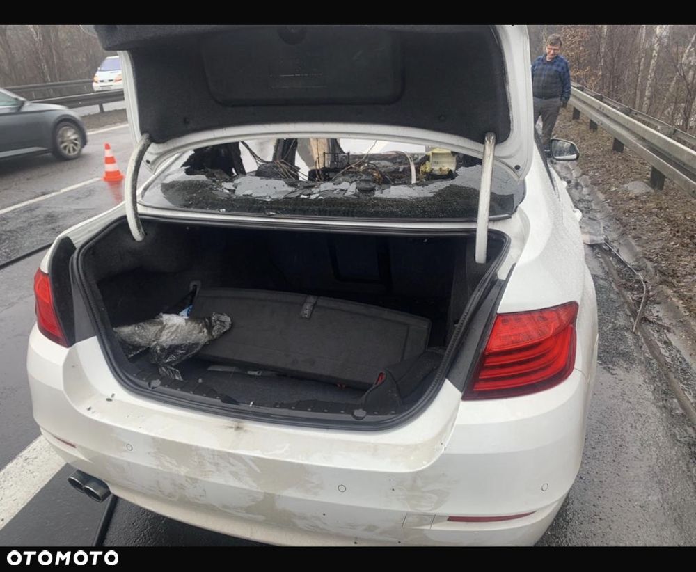 BMW Seria 5 518d - 1