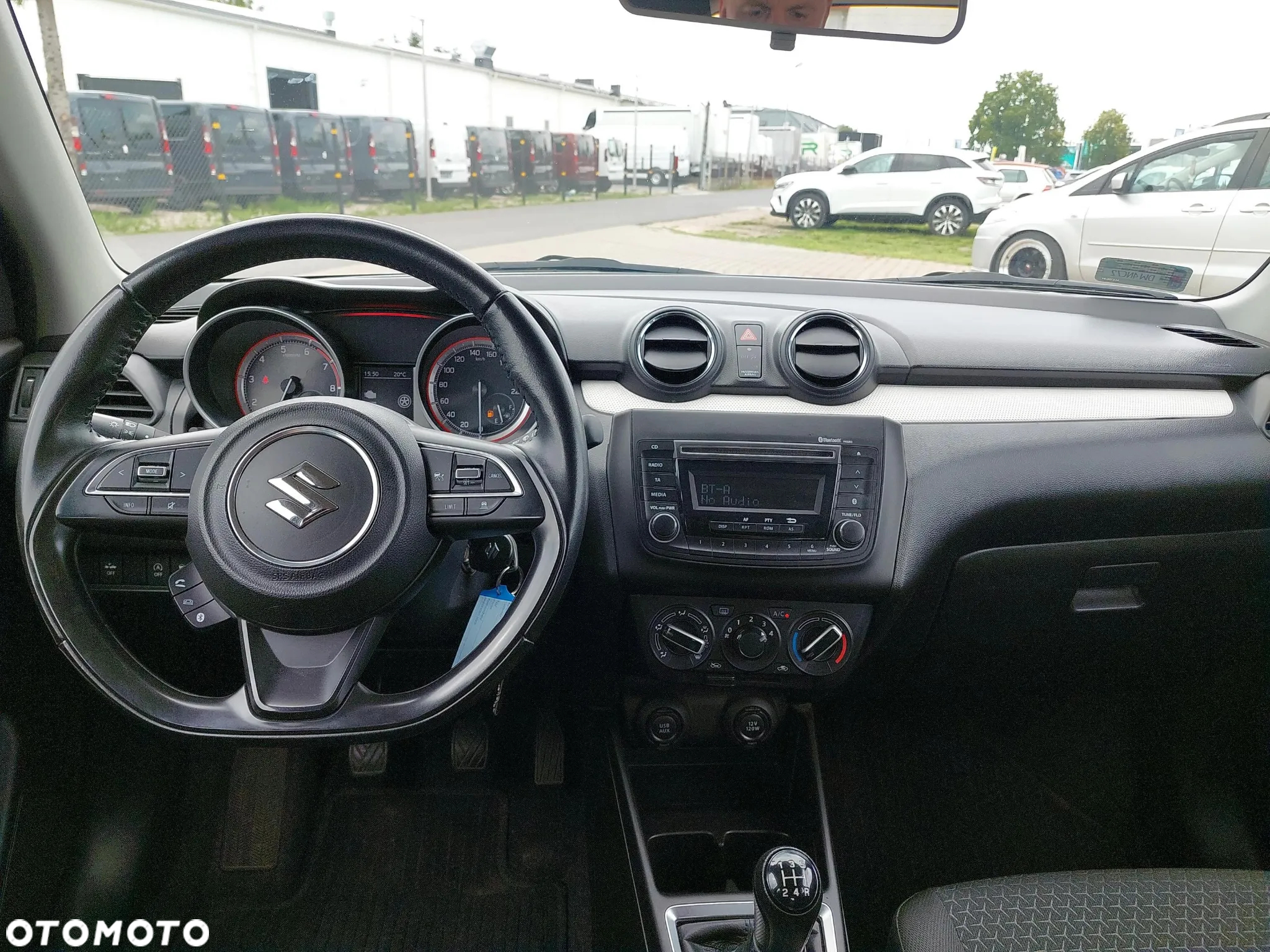 Suzuki Swift 1.2 Premium - 13