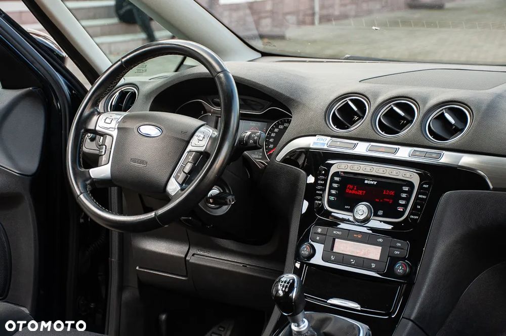 Ford S-Max 2.0 TDCi Titanium - 24