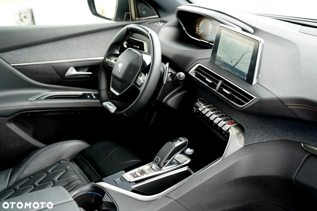 Peugeot 5008 - 25