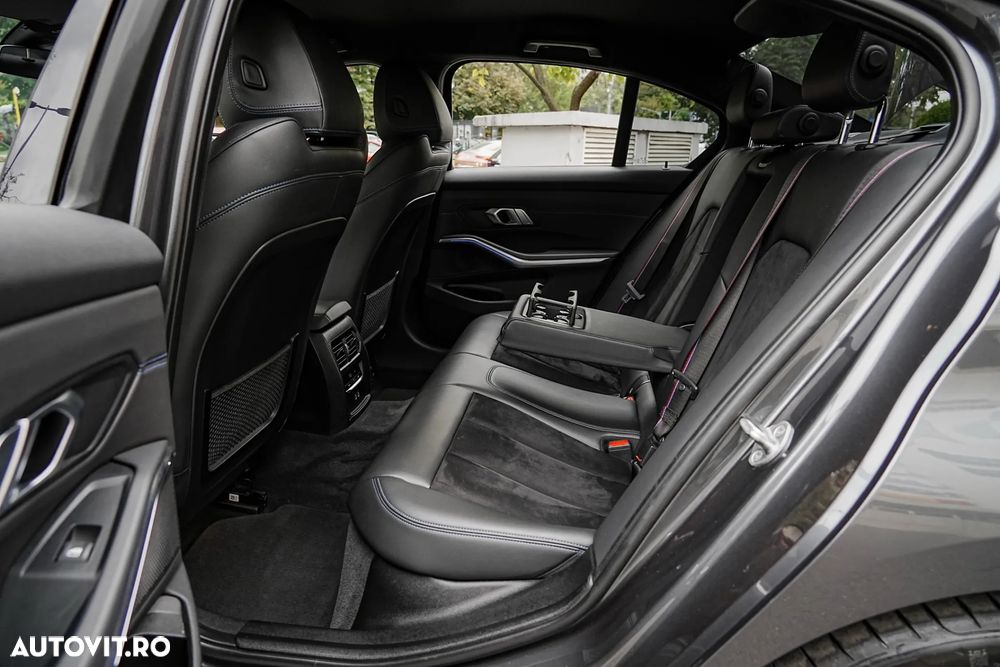 BMW Seria 3 320i Aut. M Sport - 7