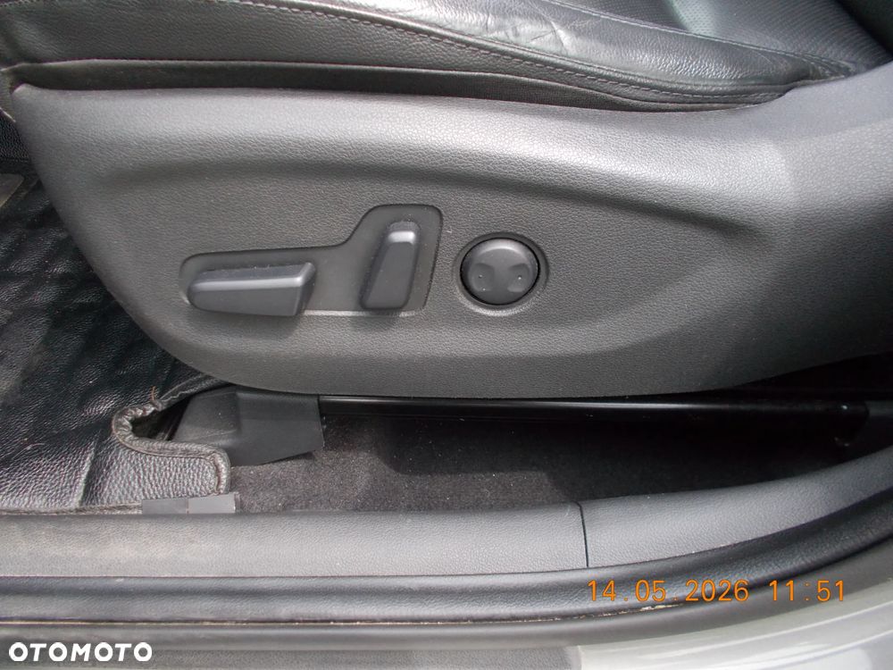 Hyundai Tucson 2.0 CRDi 48V Premium 4WD - 8