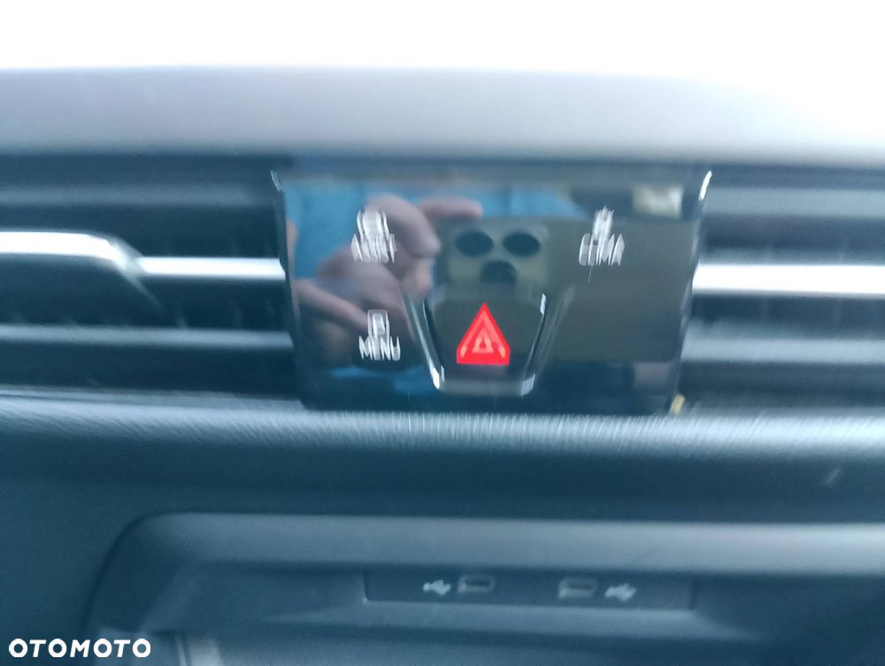 Volkswagen Golf Variant 2.0 TDI Life - 26