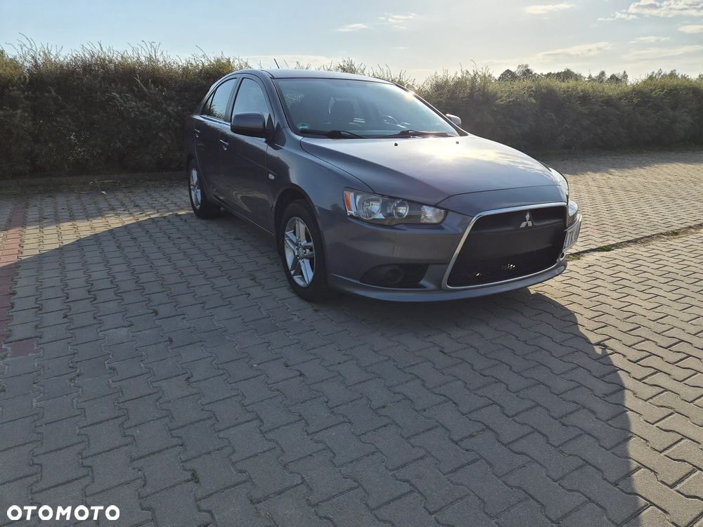 Mitsubishi Lancer