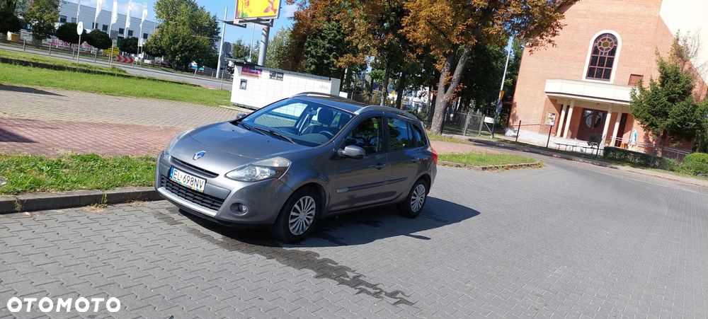 Renault Clio 1.2 16V TCE Alize - 11