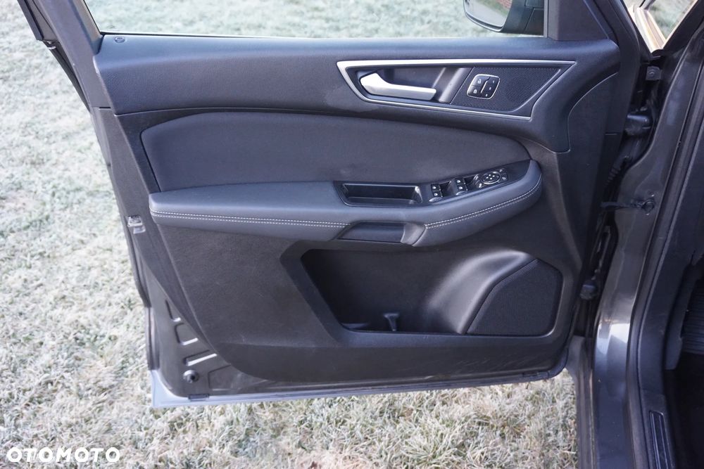 Ford S-Max 2.0 TDCi Titanium PowerShift - 22