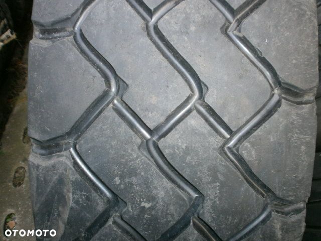 Opona 295/80R 22.5 Bridgestone PODWÓJNE S Napędowa. Opony ciężarowe - 2