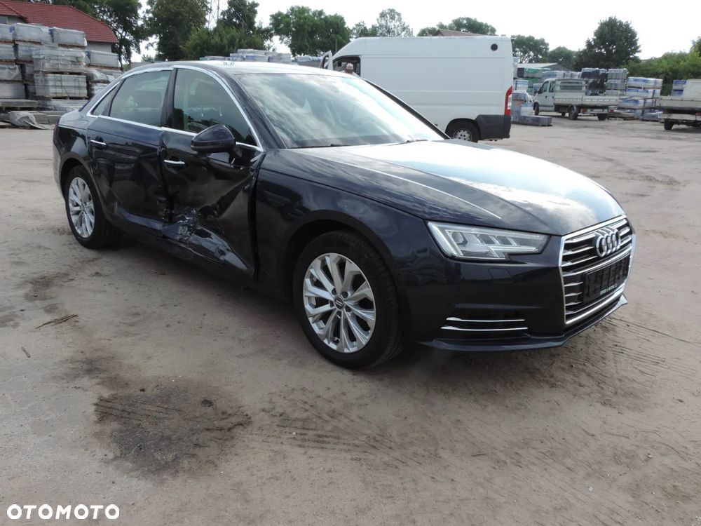 Audi A4 Limousine 1.4 TFSI Design - 22