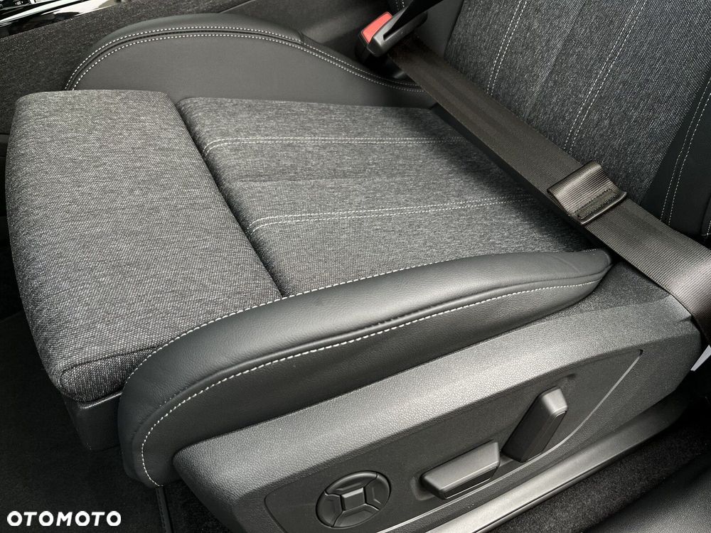 Audi Q6 e-tron - 25