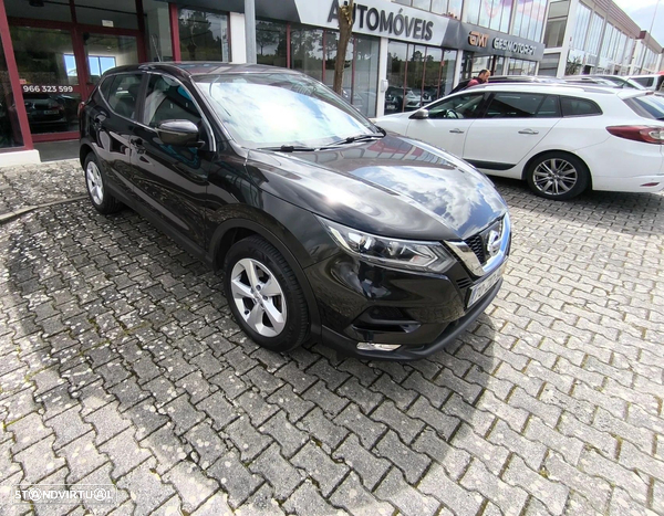 Nissan Qashqai 1.5 dCi N-Connecta