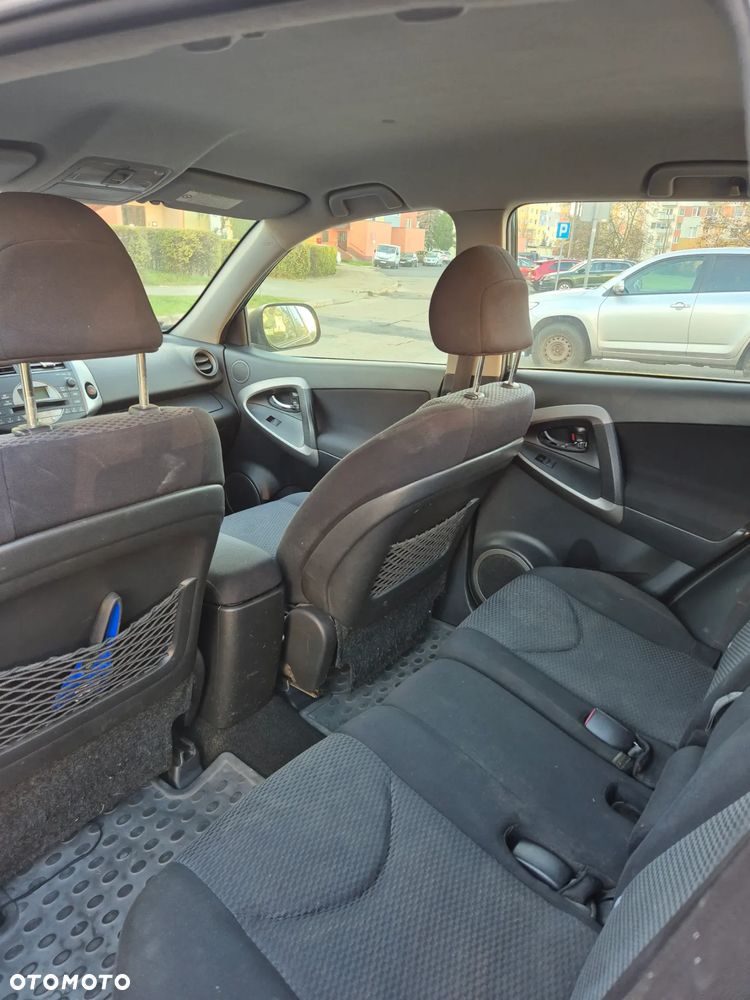 Toyota RAV4 2.0 VVT-i Sol - 10