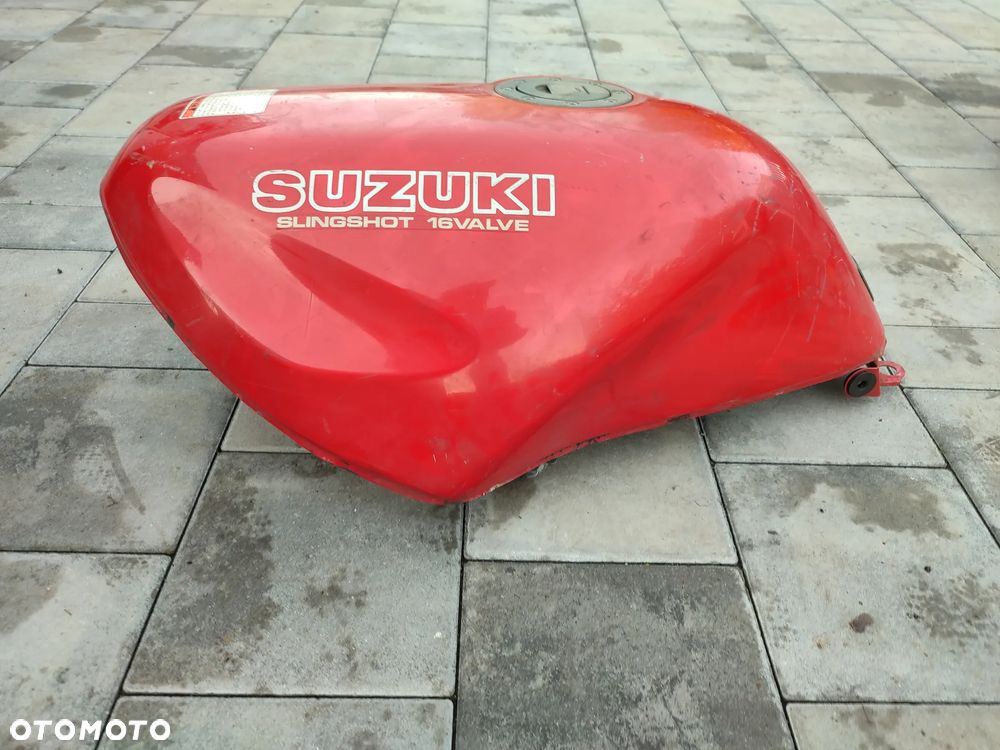 Bak, zbiornik paliwa Suzuki Bandit 400 - 6