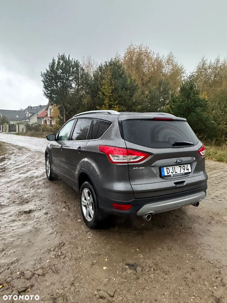Ford Kuga 2.0 TDCi 4x4 Titanium - 7