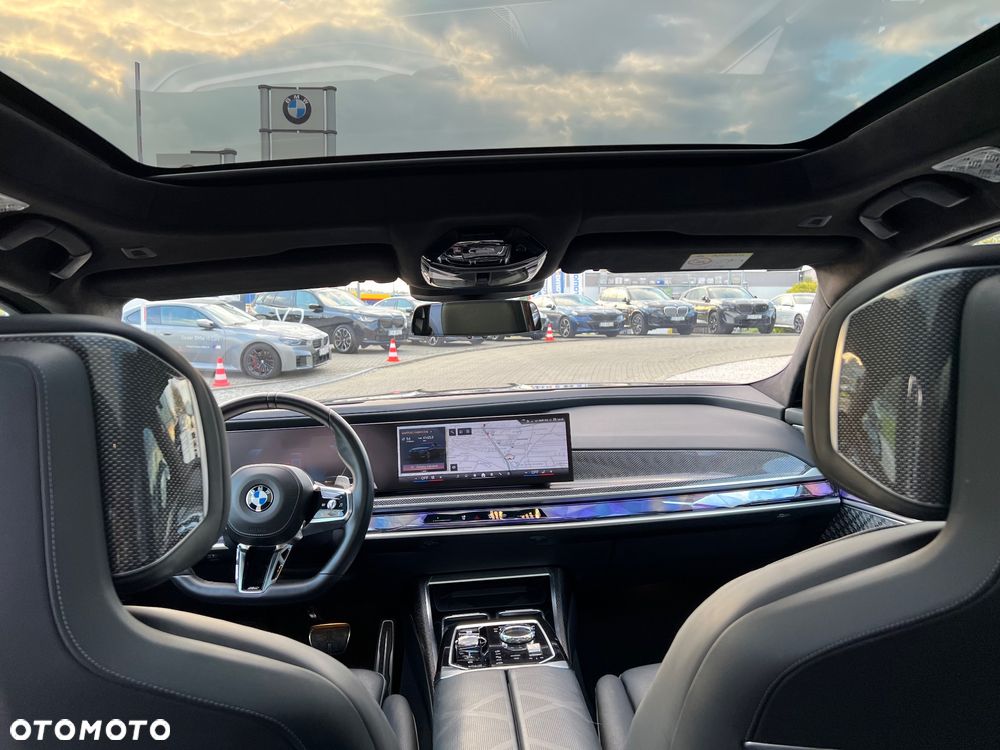 BMW Seria 7 - 10