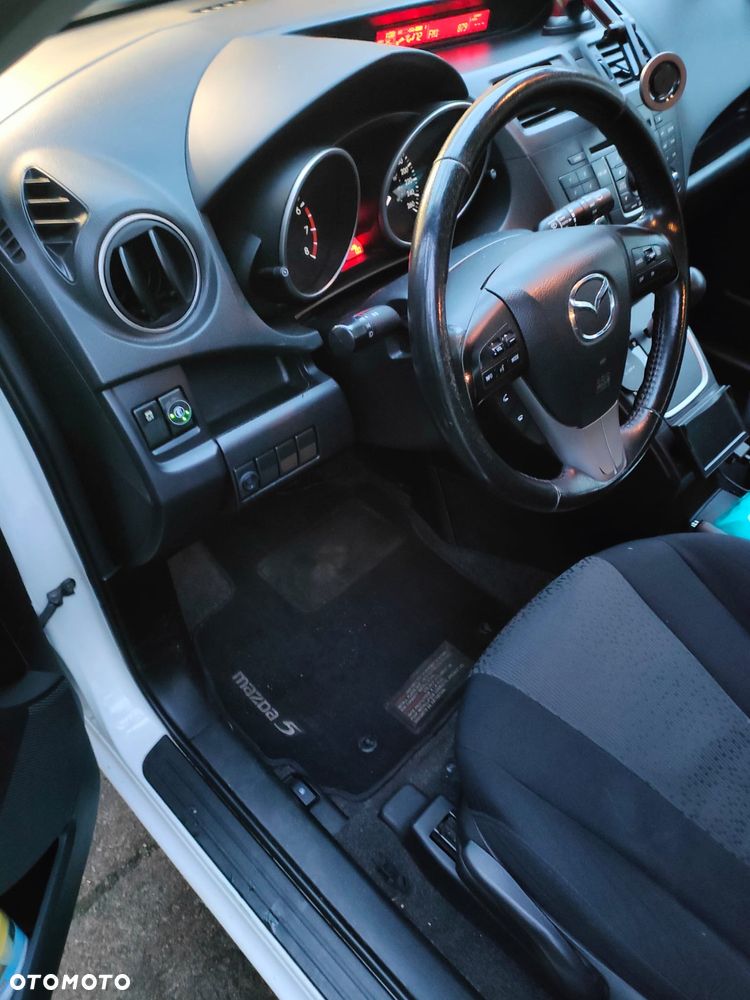 Mazda 5 - 12
