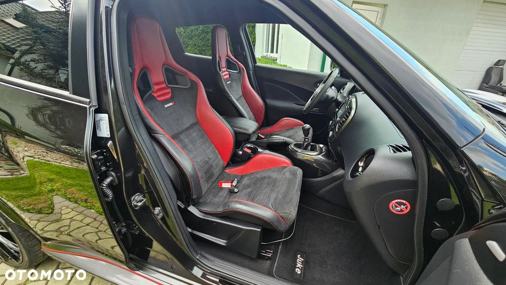 Nissan Juke 1.6 DIG-T Nismo RS - 33