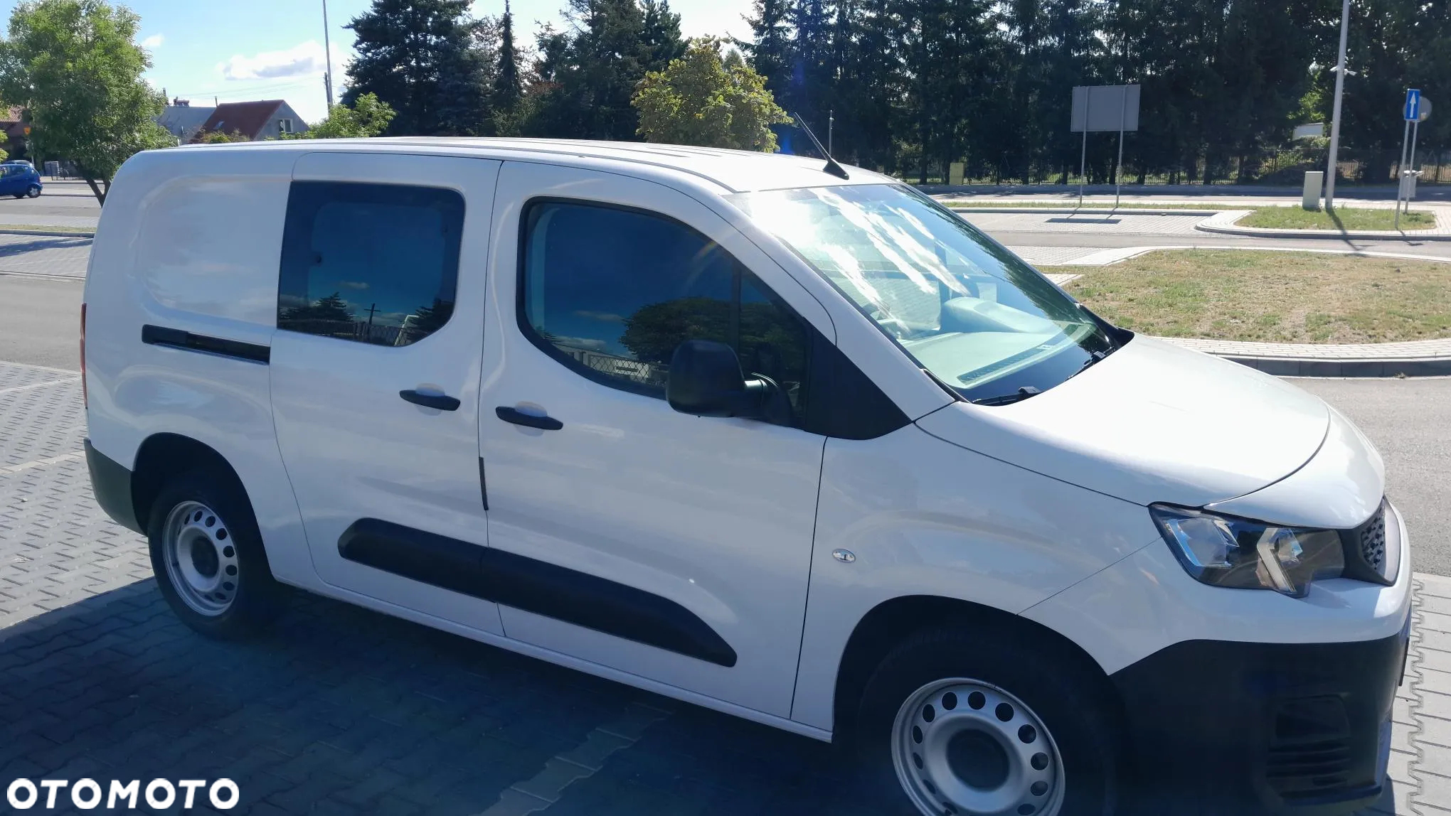 Peugeot Partner 1.5 BlueHDi 100 L2 EHZ Doppelkabine - 13