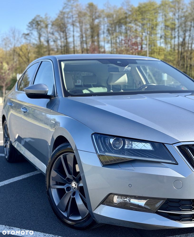 Skoda Superb 2.0 TDI SCR 4x4 L&K DSG - 1