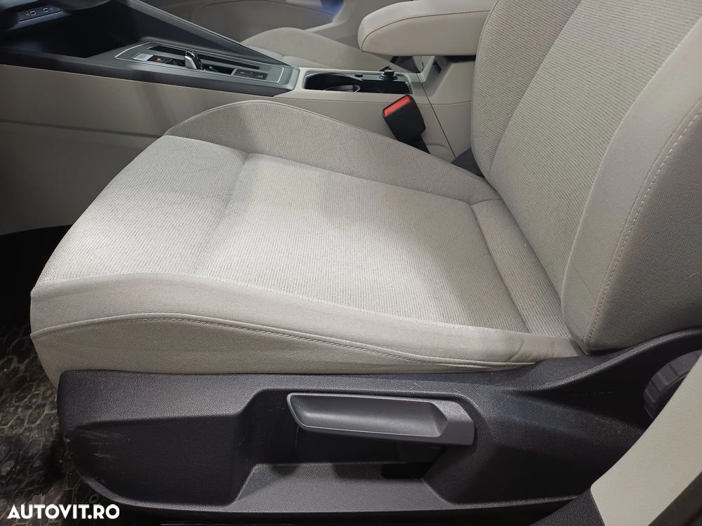 Volkswagen Golf 1.0 eTSI MHEV 110CP DSG Life - 10