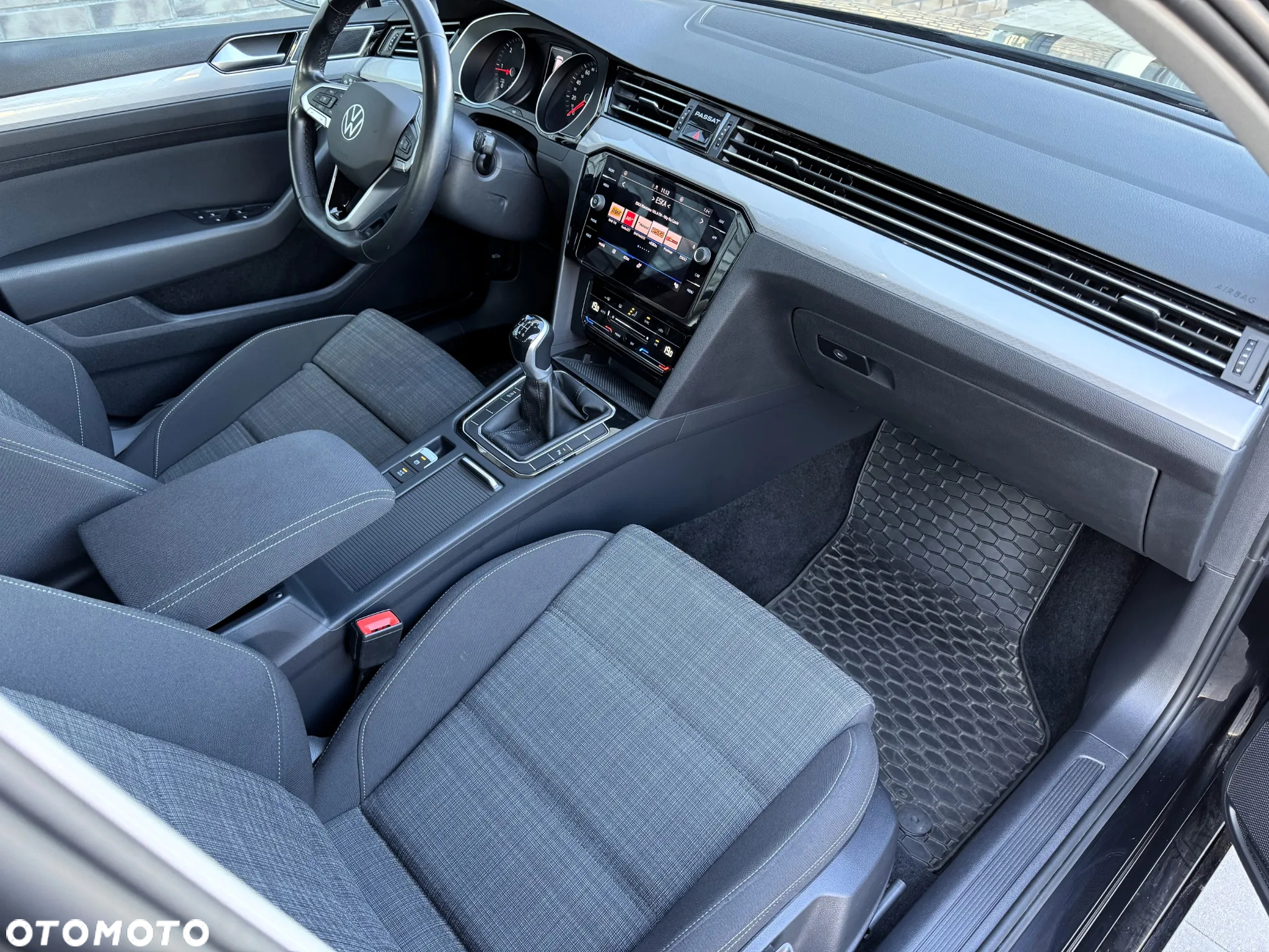 Volkswagen Passat 2.0 TDI EVO Business - 12